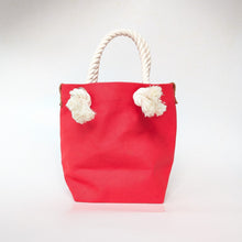 画像をギャラリービューアに読み込む, BRANCHES オリジナル トートバッグ *珊瑚刺繍入り*スカーレット~白刺繍