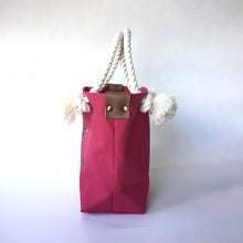 画像をギャラリービューアに読み込む, BRANCHES オリジナル トートバッグS *珊瑚刺繍入り*ホットピンク(グレー刺繍、白紐)