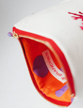 画像をギャラリービューアに読み込む, NEW✨ 珊瑚ロゴ刺繍ポーチ Sサイズ(キナリ)