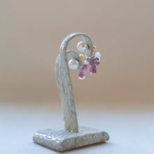 画像をギャラリービューアに読み込む, トルマリンとオパールのブーケピアス/ポスト