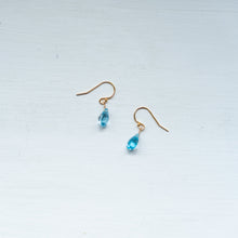 画像をギャラリービューアに読み込む, ✨NEW【11月の誕生石】ブルートパーズの一粒ピアス