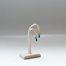 画像をギャラリービューアに読み込む, ✨NEW【11月の誕生石】ブルートパーズのブーケピアス