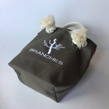 画像をギャラリービューアに読み込む, BRANCHES オリジナル トートバッグS *珊瑚刺繍入り*ダークグレー(白刺繍、白紐)