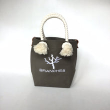 画像をギャラリービューアに読み込む, BRANCHES オリジナル トートバッグ *珊瑚刺繍入り*ダークグレー(白刺繍、白紐)