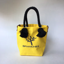 画像をギャラリービューアに読み込む, BRANCHES オリジナル トートバッグ *珊瑚刺繍入り*イエロー(グレー刺繍、黒紐)