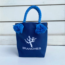 画像をギャラリービューアに読み込む, BRANCHES オリジナル トートバッグS *珊瑚刺繍入り*フラワーブルー(白刺繍、青紐)