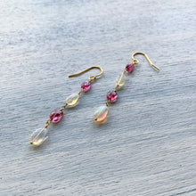 画像をギャラリービューアに読み込む, オパールとトルマリンのピアス