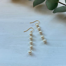 画像をギャラリービューアに読み込む, ✨NEW コットンパール5粒ピアス(5ミリ)