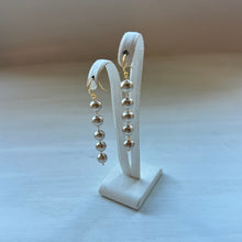 画像をギャラリービューアに読み込む, ✨NEW コットンパール5粒ピアス(5ミリ)