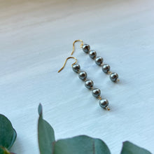 画像をギャラリービューアに読み込む, ✨NEW コットンパール5粒ピアス(5ミリ)