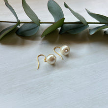 画像をギャラリービューアに読み込む, ✨NEW コットンパール1粒ピアス(10ミリ)