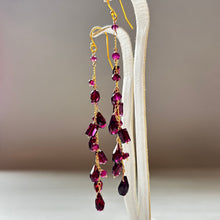 画像をギャラリービューアに読み込む, ✨NEW【1月誕生石】ガーネットチェーンピアス/ロング