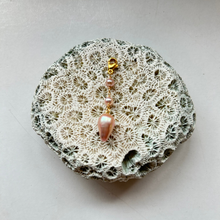 画像をギャラリービューアに読み込む, 淡水パールのチャーム