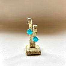 画像をギャラリービューアに読み込む, ターコイズのマロンカットピアス