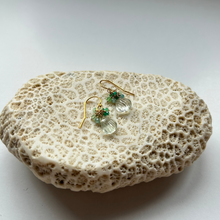 画像をギャラリービューアに読み込む, ✨NEW✨ シェル型 天然石のブーケピアス(タイプ⓵~⑩お選び下さい)