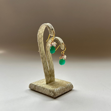 画像をギャラリービューアに読み込む, ✨NEW✨ シェル型 天然石のブーケピアス(タイプ⓵~⑩お選び下さい)