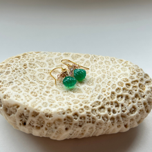 画像をギャラリービューアに読み込む, ✨NEW✨ シェル型 天然石のブーケピアス(タイプ⓵~⑩お選び下さい)