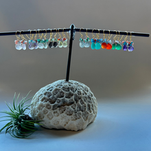 画像をギャラリービューアに読み込む, ✨NEW✨ シェル型 天然石のブーケピアス(タイプ⓵~⑩お選び下さい)