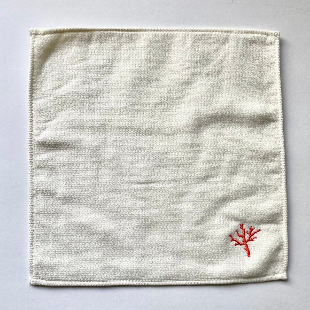 BRANCHES オリジナル 珊瑚刺繍入りミニハンカチタオル ブランチズ 石垣