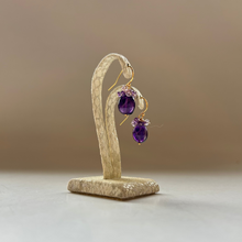 画像をギャラリービューアに読み込む, アメシスト花束ピアス/タンブル