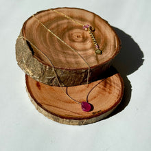 画像をギャラリービューアに読み込む, ルビーペアシェイプネックレス