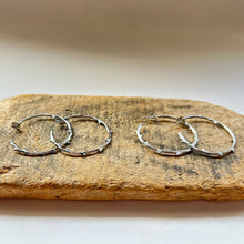 画像をギャラリービューアに読み込む, 🔹サージカルステンレス🔹 コーラルフープピアス / 鏡面
