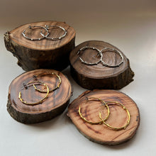 画像をギャラリービューアに読み込む, 🔹サージカルステンレス🔹 コーラルフープピアス / ゴールドメッキ (鏡面)