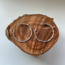 画像をギャラリービューアに読み込む, 🔹サージカルステンレス🔹 コーラルフープピアス / つや消し