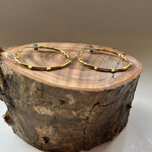 画像をギャラリービューアに読み込む, 🔹サージカルステンレス🔹 コーラルフープピアス / ゴールドメッキ (鏡面)