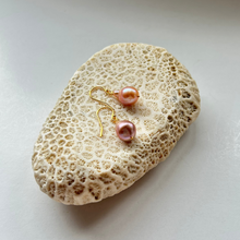 画像をギャラリービューアに読み込む, 淡水カラーパールの1粒ピアス