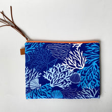 画像をギャラリービューアに読み込む, ポーチ Lサイズ *サンゴ&シェル柄(ブルー)