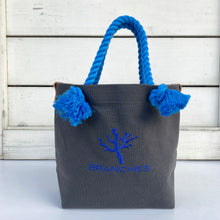 画像をギャラリービューアに読み込む, BRANCHES オリジナル トートバッグМ *珊瑚刺繍入り*チャコール(青刺繍、青紐)