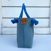 画像をギャラリービューアに読み込む, BRANCHES オリジナル トートバッグМ *珊瑚刺繍入り*ブルージェイド(青刺繍、青紐)