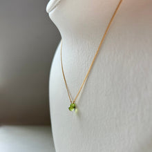 画像をギャラリービューアに読み込む, ペリドットネックレス/ブリオレット