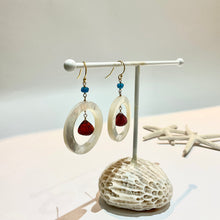 画像をギャラリービューアに読み込む, ✨NEW✨ 白蝶ドーナツ・天然石ピアス