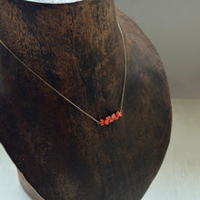 画像をギャラリービューアに読み込む, 深海珊瑚ネックレス