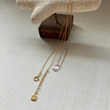 画像をギャラリービューアに読み込む, サファイアネックレス/変形