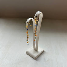 画像をギャラリービューアに読み込む, サファイアチェーンピアス/オレンジ系