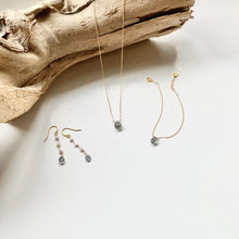 画像をギャラリービューアに読み込む, グレームーンストーンネックレス