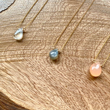 画像をギャラリービューアに読み込む, グレームーンストーンネックレス