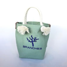画像をギャラリービューアに読み込む, BRANCHES オリジナル トートバッグ *珊瑚刺繍入り*スモーキーセラドン(青刺繍、白紐)
