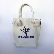 画像をギャラリービューアに読み込む, BRANCHES オリジナル トートバッグ *珊瑚刺繍入り*キナリ(青刺繍、白紐)