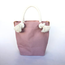 画像をギャラリービューアに読み込む, BRANCHES オリジナル トートバッグ *珊瑚刺繍入り*スモーキーコーラル~グレー刺繍