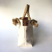 画像をギャラリービューアに読み込む, BRANCHES オリジナル トートバッグS *珊瑚刺繍入り*キナリ(金刺繍、茶紐)秋冬仕様