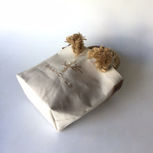 画像をギャラリービューアに読み込む, BRANCHES オリジナル トートバッグS *珊瑚刺繍入り*キナリ(金刺繍、茶紐)秋冬仕様