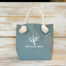 画像をギャラリービューアに読み込む, BRANCHES オリジナル トートバッグМ *珊瑚刺繍入り*ブルージェイド(白刺繍、白紐)