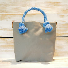 画像をギャラリービューアに読み込む, BRANCHES オリジナル トートバッグМ *珊瑚刺繍入り*濃グレー(白刺繍、青紐)