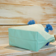 画像をギャラリービューアに読み込む, BRANCHES オリジナル トートバッグМ *珊瑚刺繍入り*ホライズン(白刺繍、青紐)