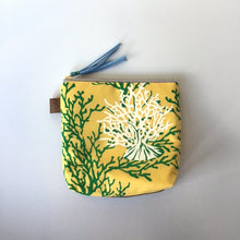 画像をギャラリービューアに読み込む, ポーチ Sサイズ *珊瑚柄(イエロー)