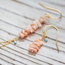 画像をギャラリービューアに読み込む, 深海珊瑚のアシンメトリーピアス